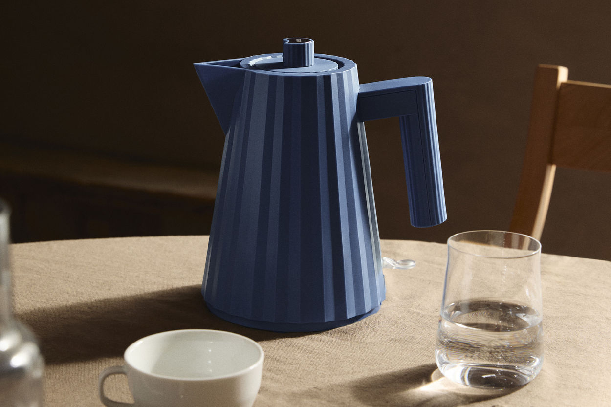 Alessi Plissé Waterkoker Blauw 1,7 L