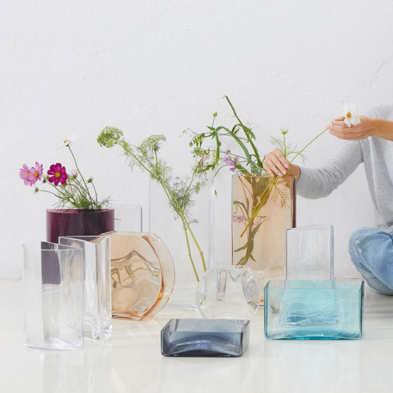 Leonardo Centro Semicircle Aub. Vaas 23Cm – Vaas Van Leonardo In Rood, Wit Glas