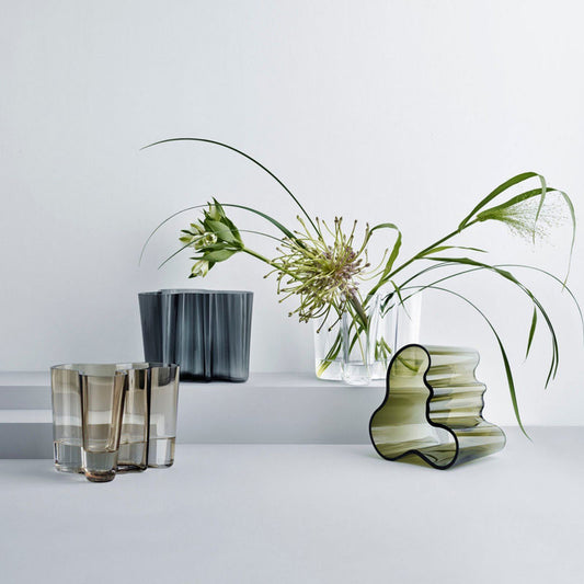 Iittala Alvar Aalto Vaas Mosgroen 16 Cm – Vaas Van Iittala In Meerkleurig Glas