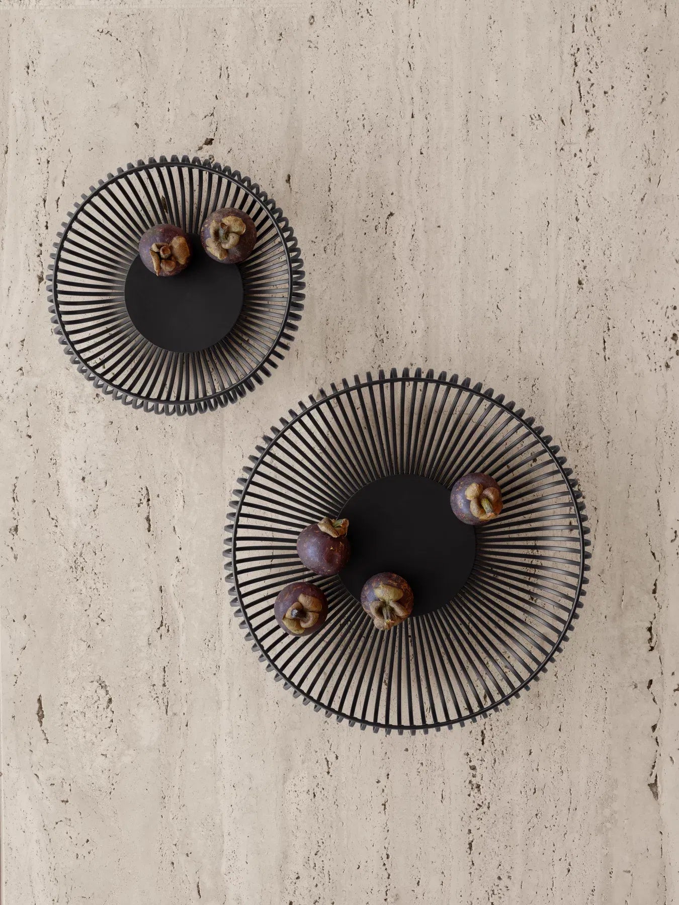 Blomus Lito Mand Zwart Large