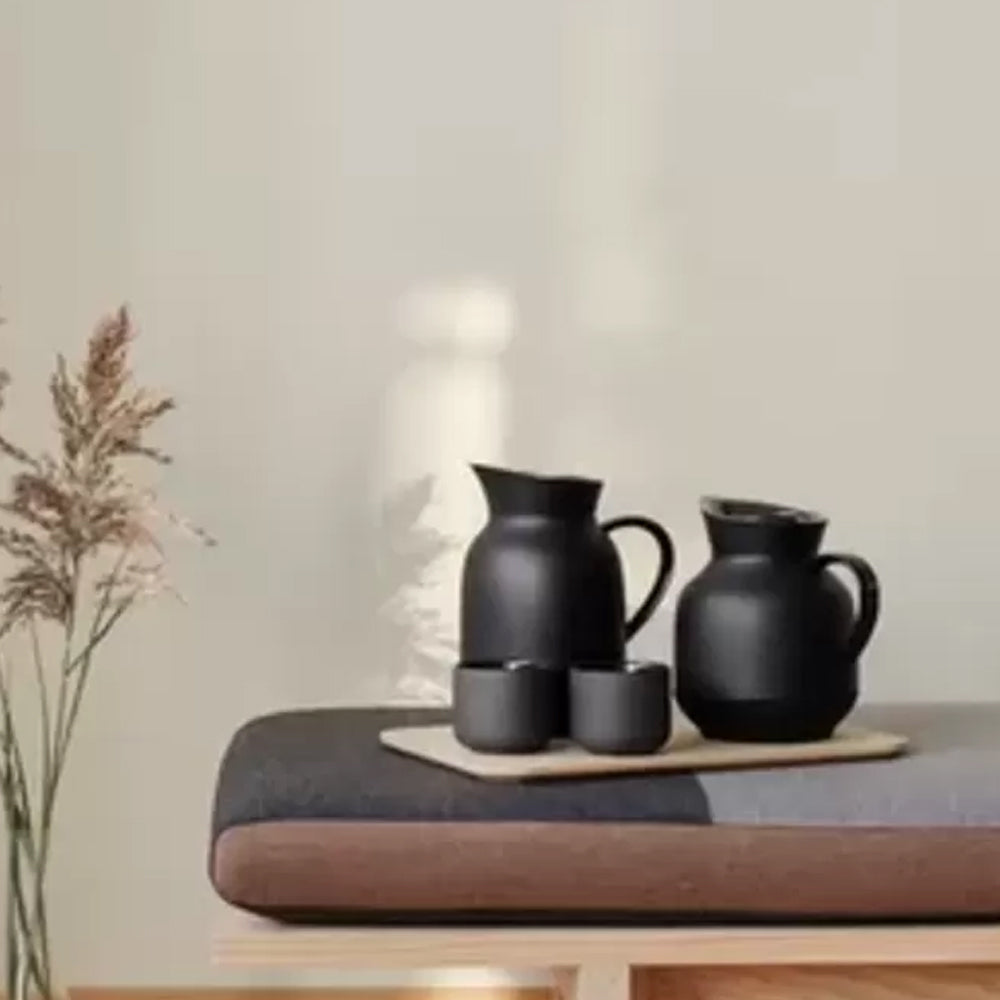 Stelton Amphora Thermoskan Thee Soft Black 1 L
