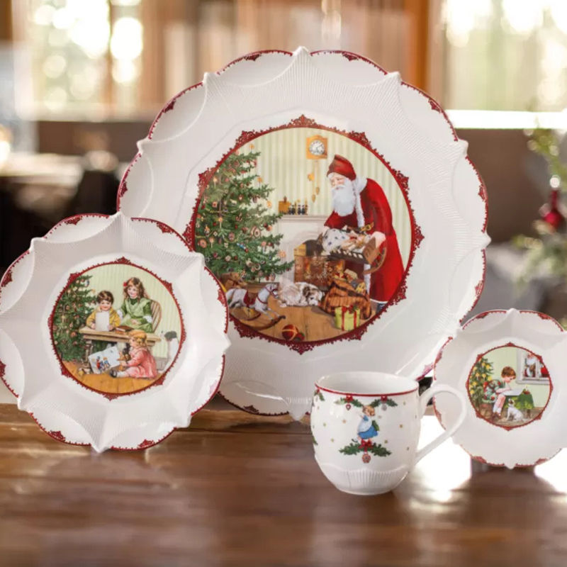 Villeroy & Boch Toy's Fantasy Plat Bord Kerstman En Cadeau's Large