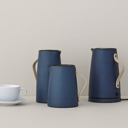 Stelton Emma Waterkoker Donkerblauw 1,2 L