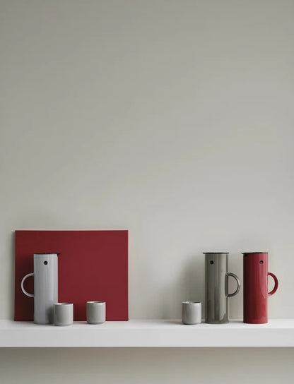 Stelton EM77 Thermoskan Soft Cherry Red 1 L