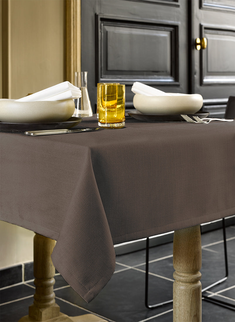 De Witte Lietaer Gibson Tafelkleed Chocolate 145 X 310 cm