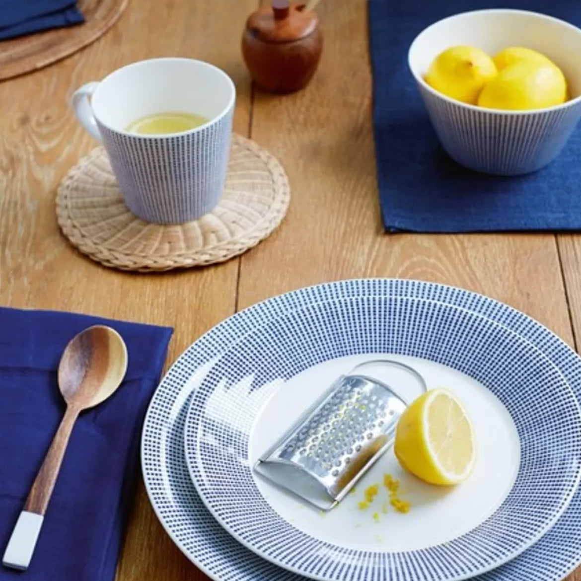 Royal Doulton Pacific Ontbijtbord Dots 23 cm