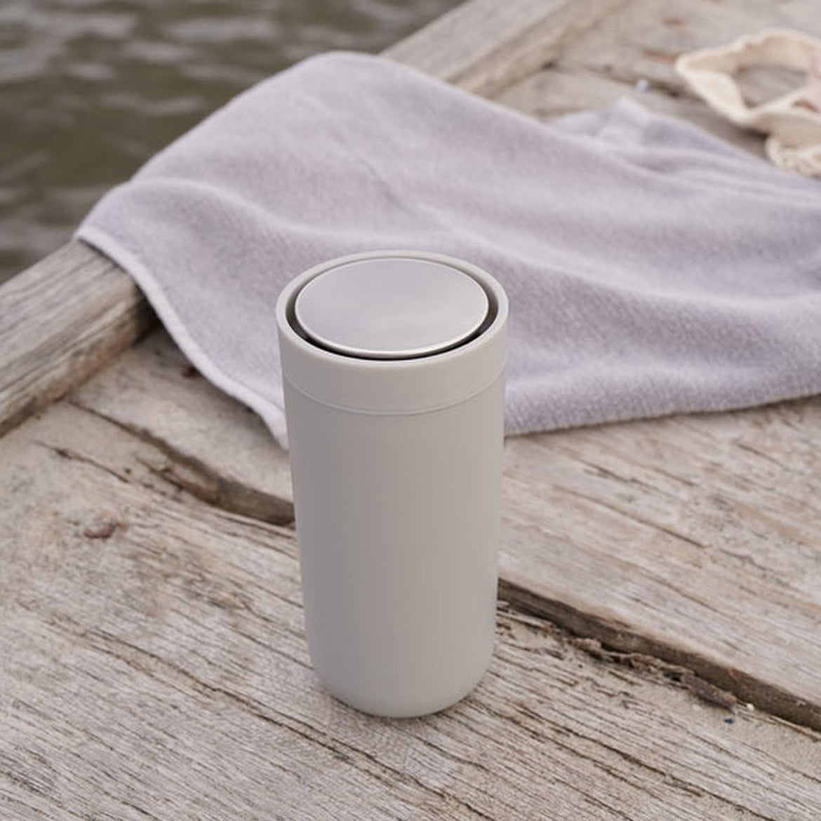 Stelton To Go CliCk Thermosbeker Licht Grijs 0,2 L