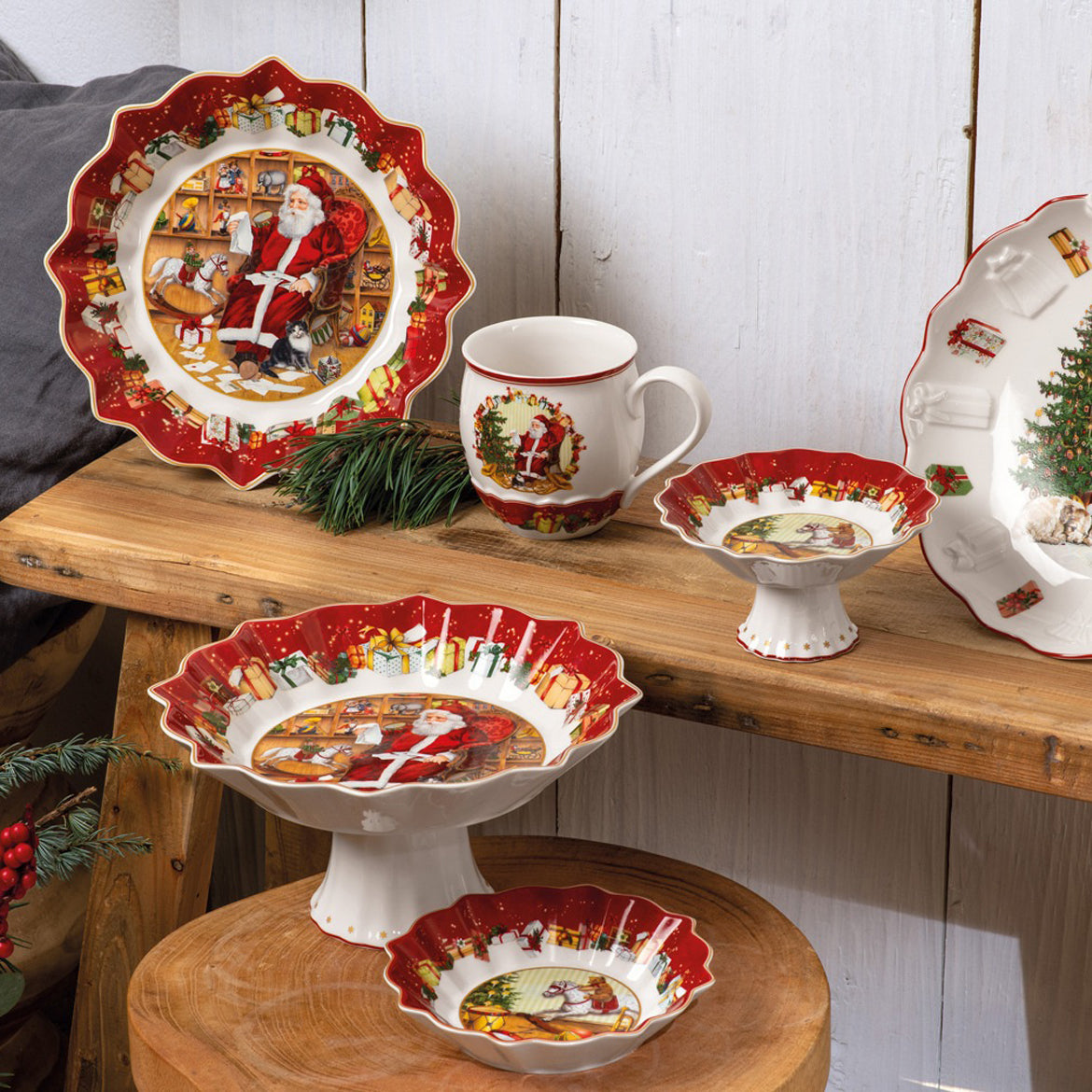 Villeroy & Boch Toy's Fantasy Schaal Op Voet Kerstman