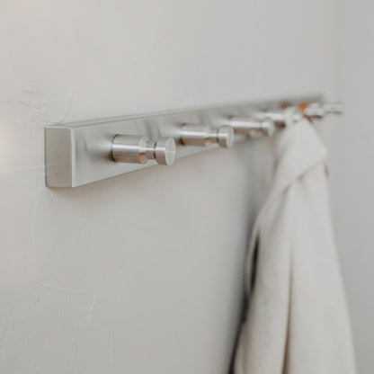 Zack Accolo Kleiderhaken aus Edelstahl, 60 cm